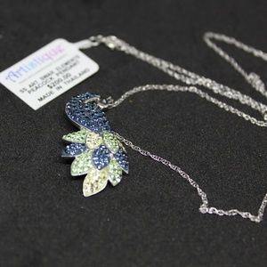 Sterling Silver Necklace/Swarovski Crystal Pendant